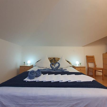 Apartment D Free Parking & Wifi, Walking Distance To Centrum Zara Esterno foto