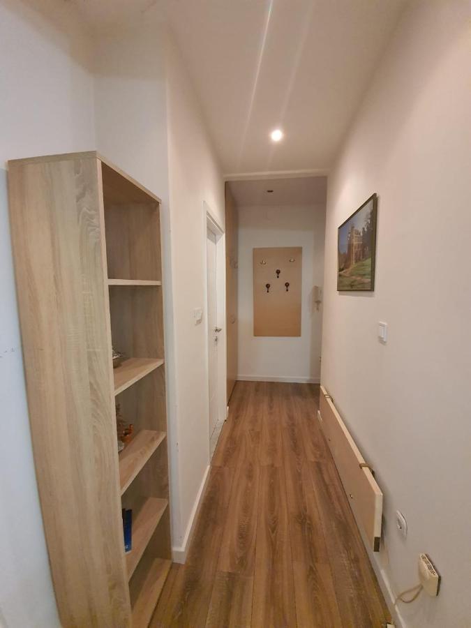 Apartment D Free Parking & Wifi, Walking Distance To Centrum Zara Esterno foto
