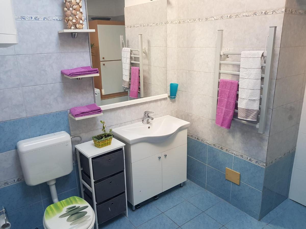 Apartment D Free Parking & Wifi, Walking Distance To Centrum Zara Esterno foto