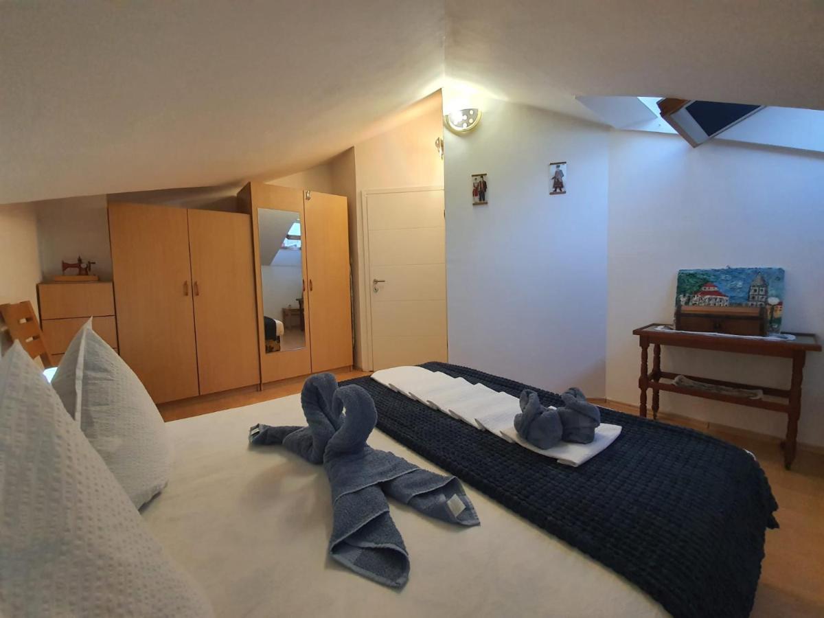Apartment D Free Parking & Wifi, Walking Distance To Centrum Zara Esterno foto
